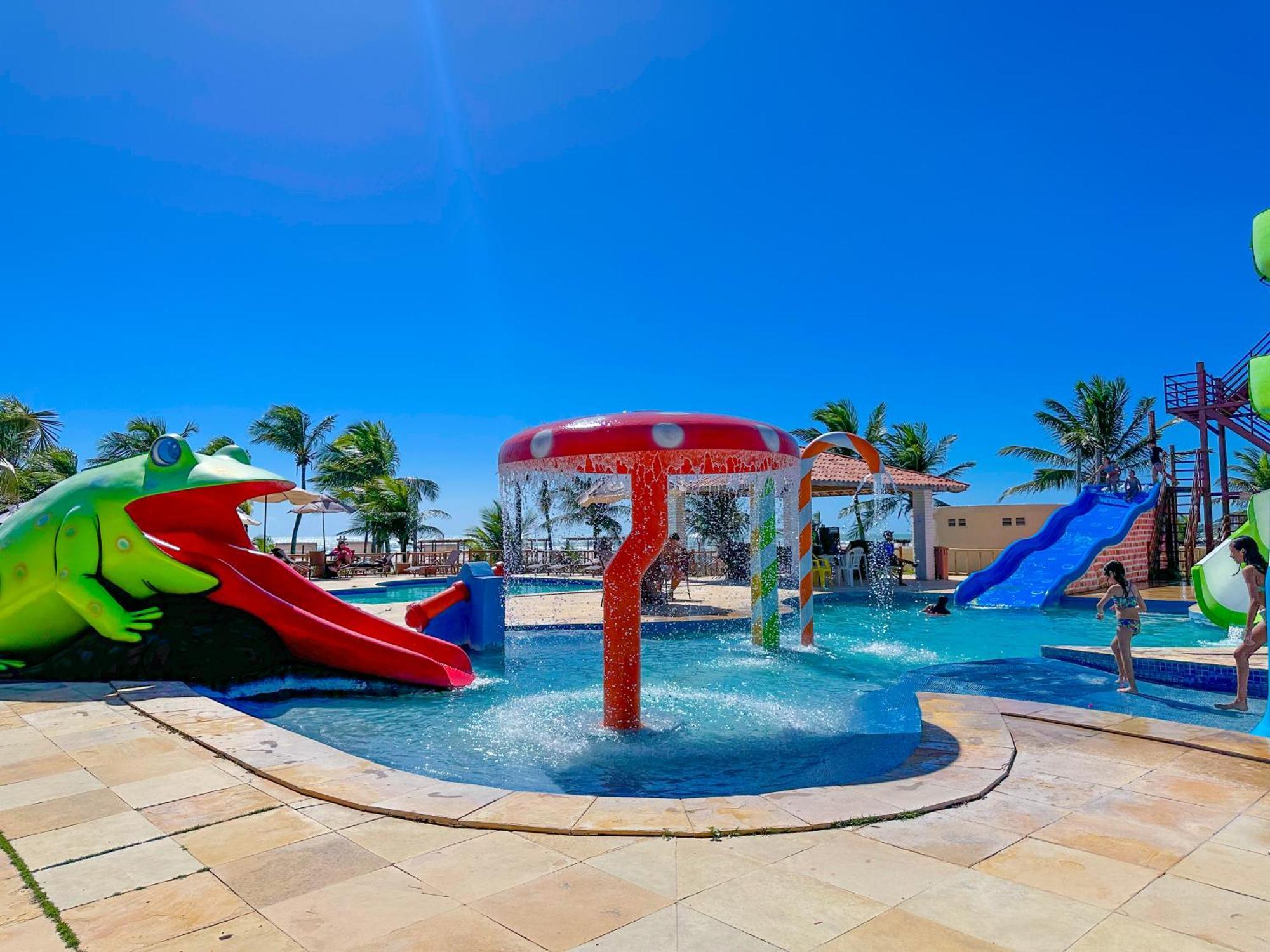 Jangadeiro Praia Hotel Resort - Parque Aquatico E Pe Na Areia อากีราซ ภายนอก รูปภาพ