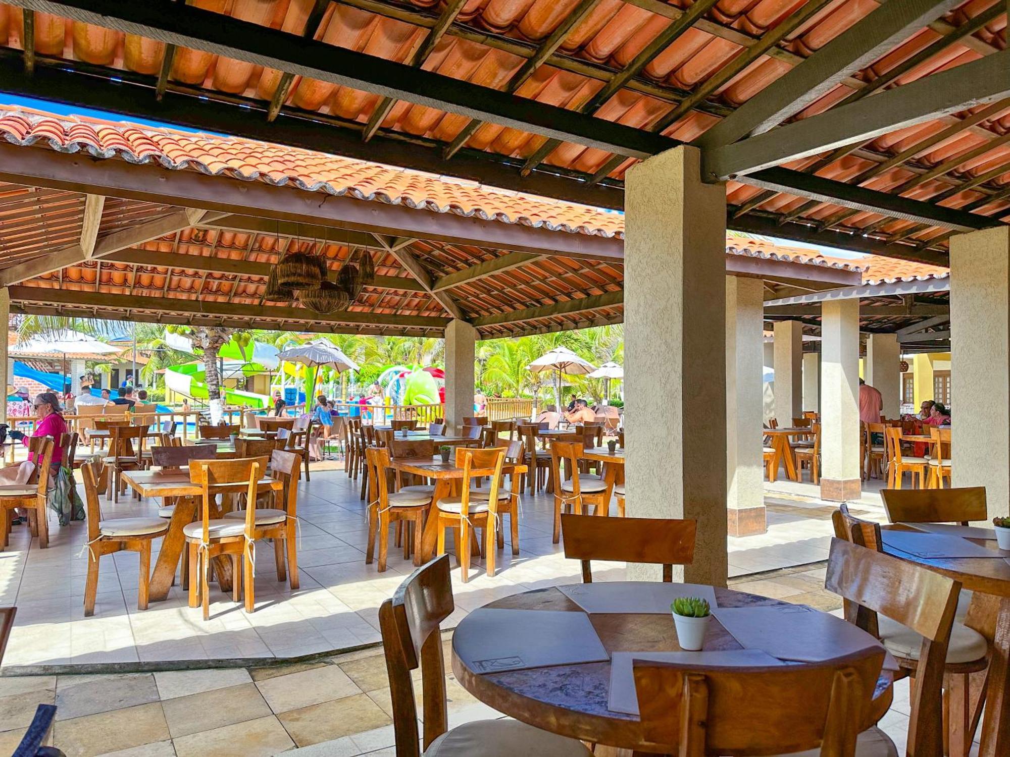Jangadeiro Praia Hotel Resort - Parque Aquatico E Pe Na Areia อากีราซ ภายนอก รูปภาพ
