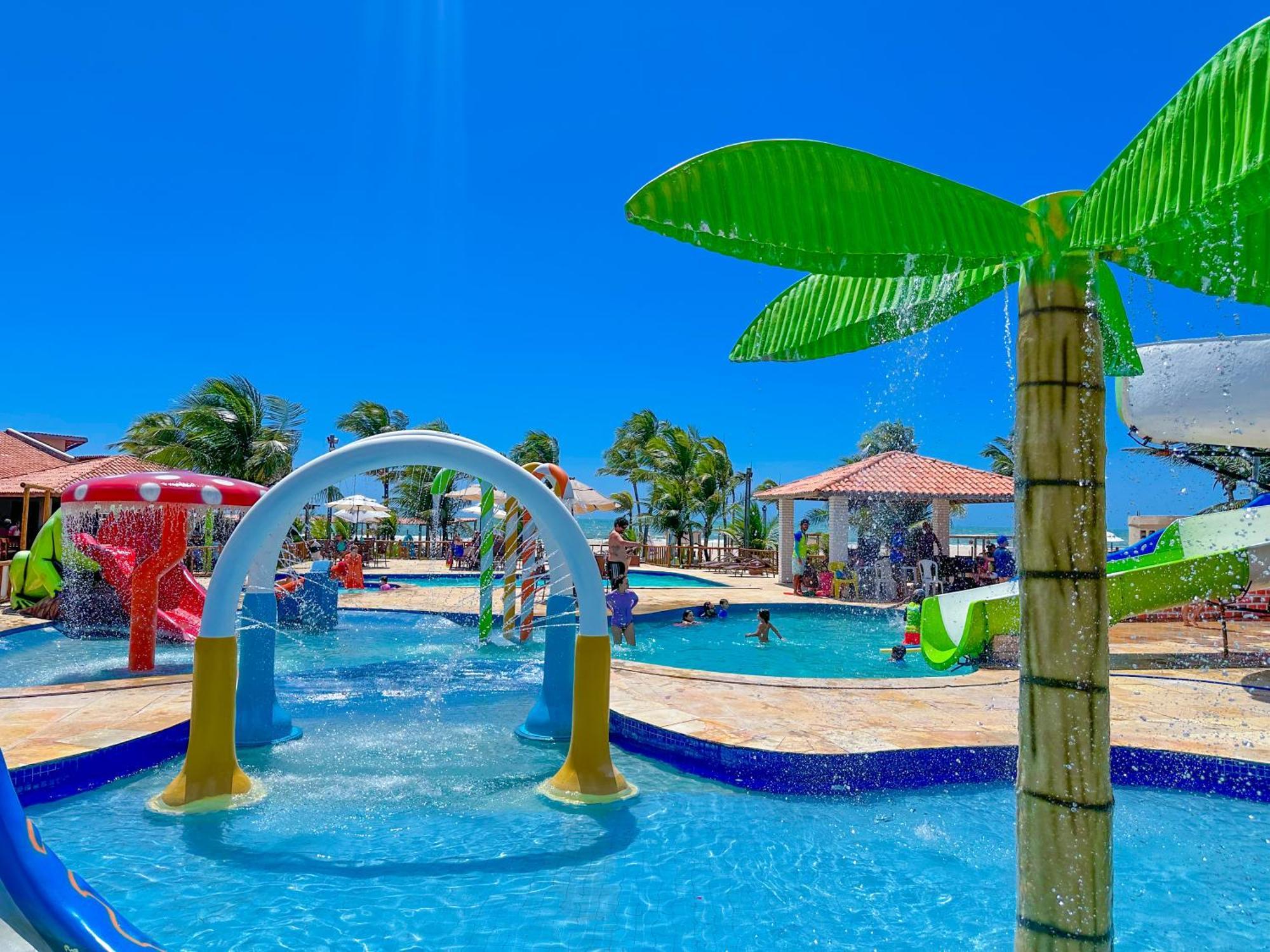 Jangadeiro Praia Hotel Resort - Parque Aquatico E Pe Na Areia อากีราซ ภายนอก รูปภาพ